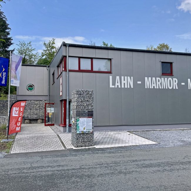 Lahn-Marmor-Museum - lahn marmor museum aussen 1 - Bergbau- und Stadtmuseum - M&A Gastro und Hotel GmbH & Co. KG